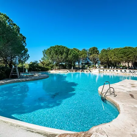 Apartment Village Pont Royal En Provence - Maeva - Climatise 2 Pieces 4 Personnes - Selection Mae-2184